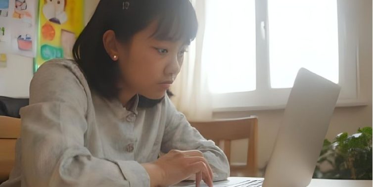 なぜ今オンライン学習?子どもの可能性を広げる新しい学び方